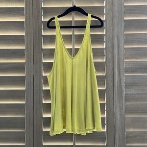 Worn once. Pale yellow